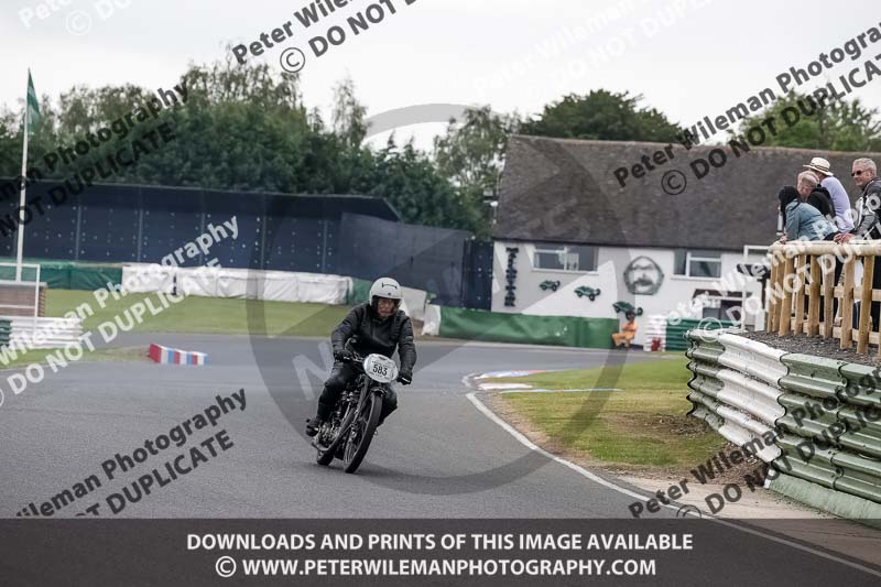 Vintage motorcycle club;eventdigitalimages;mallory park;mallory park trackday photographs;no limits trackdays;peter wileman photography;trackday digital images;trackday photos;vmcc festival 1000 bikes photographs